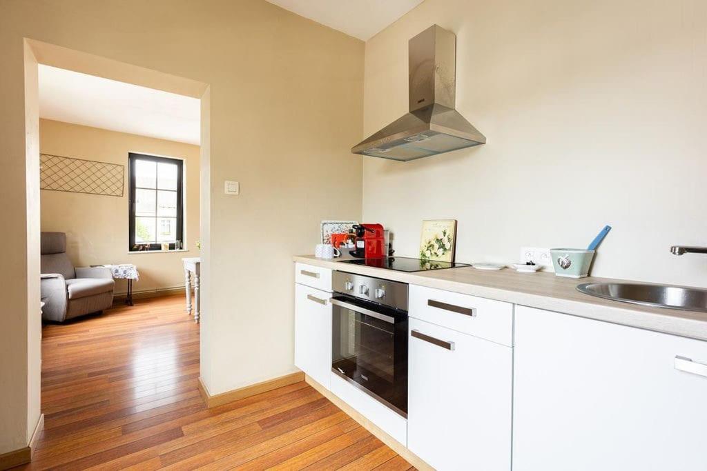 Apartamento Le Petit Chapitre Fosses-La-Ville